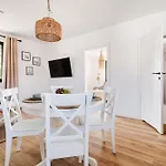 - Dwie Wody Apartman