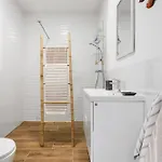 - Dwie Wody Apartman *