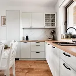 - Dwie Wody Apartman *