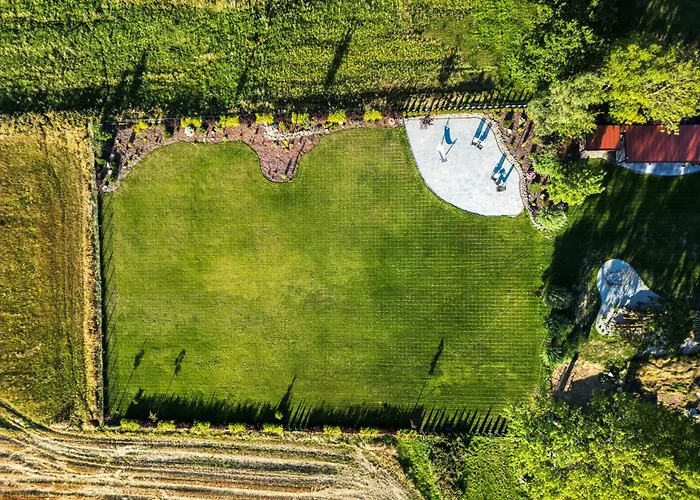 - Dwie Wody Zakrzewo (Slawno)